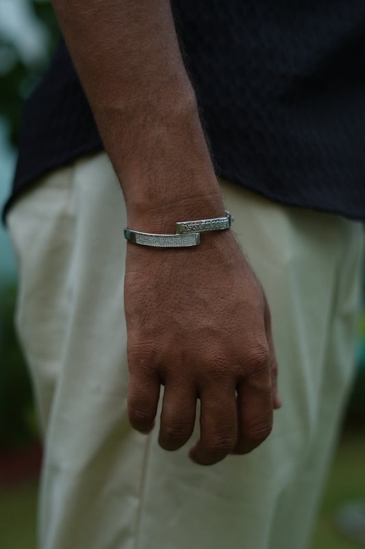 Eterna Bracelet