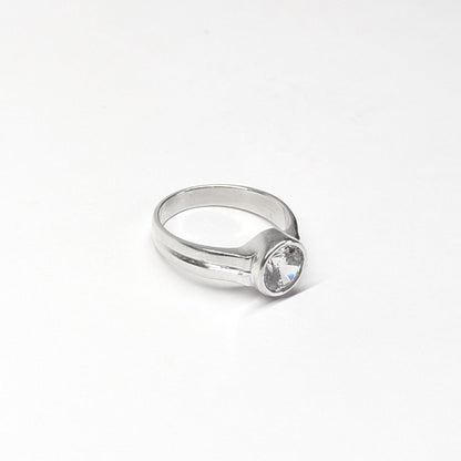 Horizon Diamond Ring
